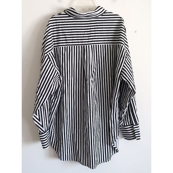 Nine West Black & White Striped Button-Up Shirt - Size Medium - Picture 5 of 9